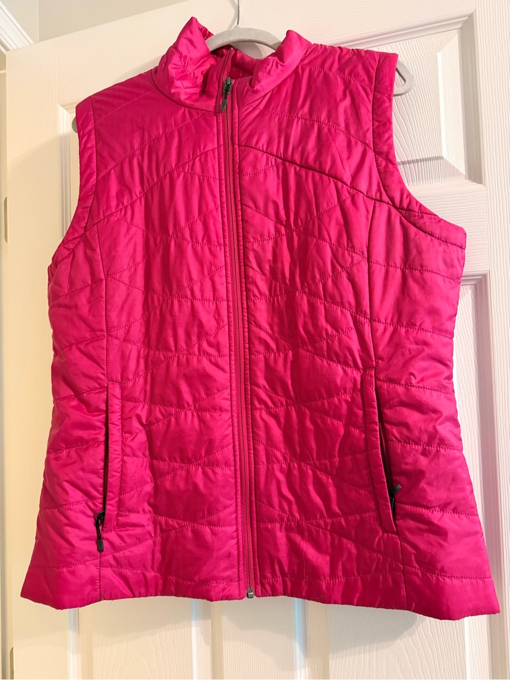 Columbia Women's Quilted Sleeveless Puffer Vest - Hot Pink